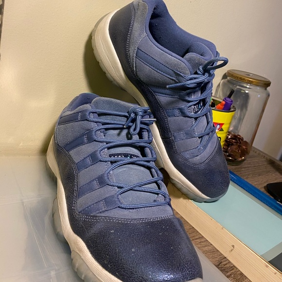 Jordan 11 “Blue Moon” Low - Picture 4 of 5